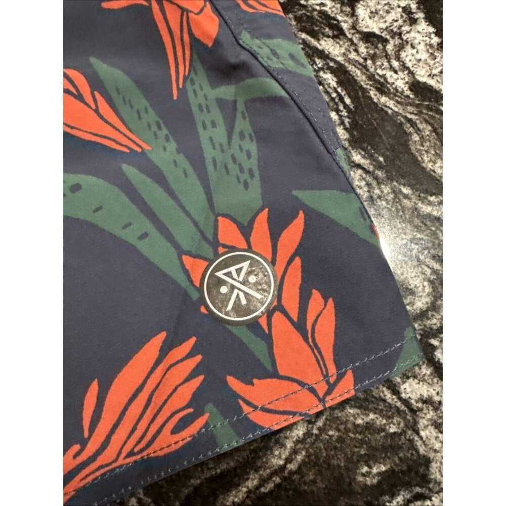 Roark Boatman 18” Boardshorts Forest Mens Size 30 NWT RB344 $79 - Picture 2 of 10